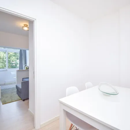 Cozy Apartament In * Lisbon