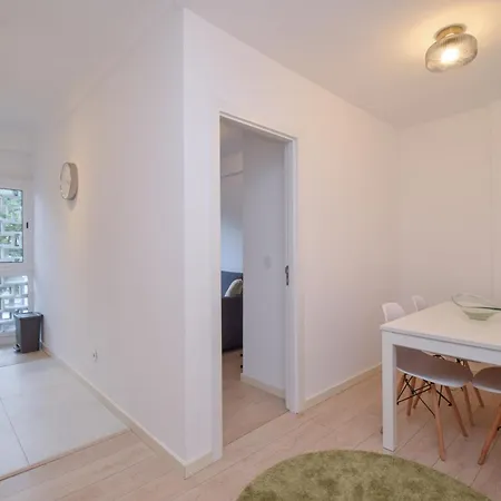 Cozy Apartament In Apartment Lisbon